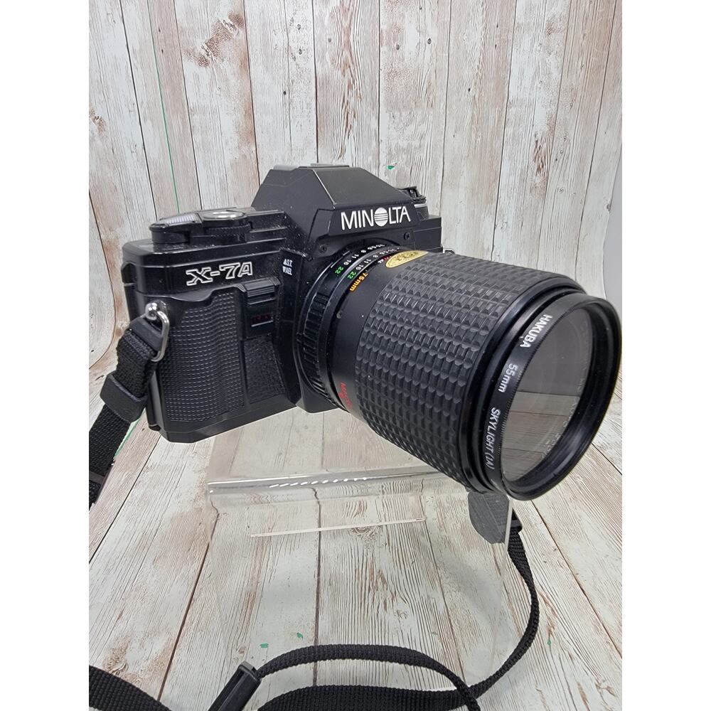 Minolta X-7A 35mm Film SLR Camera 28-70mm Lens